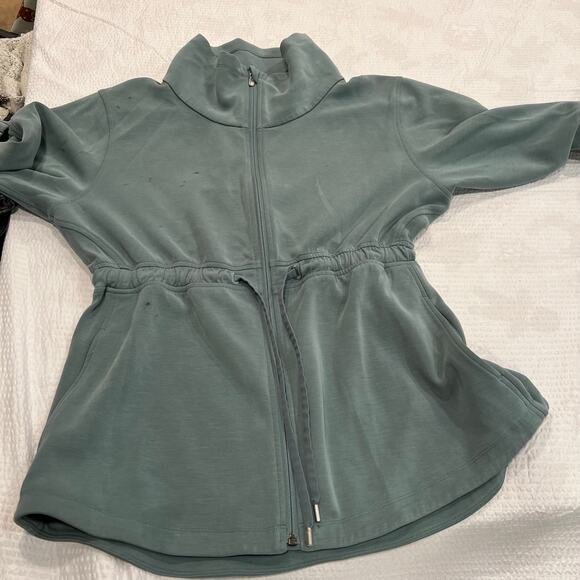 Lululemon Softstreme Cinch-Waist Jacket 8 Women - Picture 6 of 11